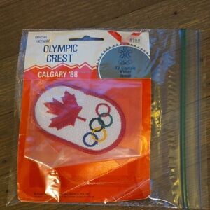 Calgary '88 Olympic Crest XV Winter Games Vintage Patch
